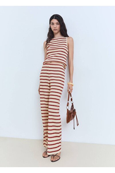 MANGO Woman بنطلون بدلة محبوكة بنمط هندسي