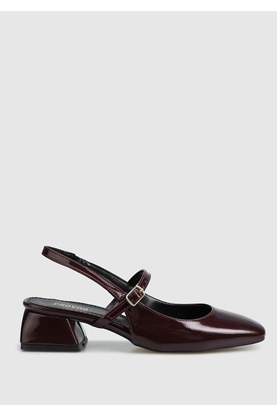 Provoq Women's Burgundy Shoes