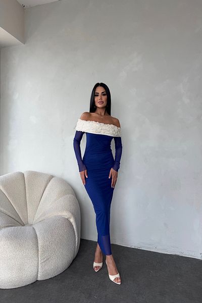LİLA İSTANBUL Καλοκαιρινό φόρεμα ειδικής σχεδίασης με λεπτομέρεια από τριαντάφυλλο γιακά Madonna με τούλι μανίκια