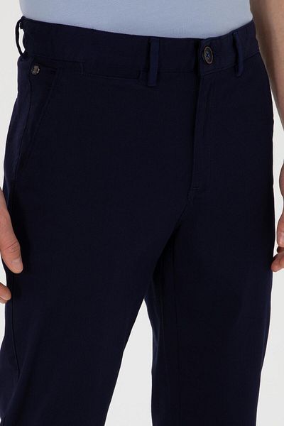 U.S. Polo Assn. U.S. Polo Assn. Men's Woven Plain Fabric Slim Fit Navy Blue Chino Pants