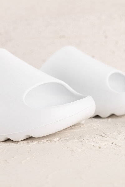 pasyone Papuci albi de confort zilnic pentru femei