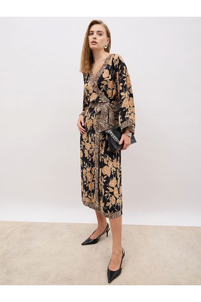 Styli All-Over Print V Neck Wrap Midi Dress