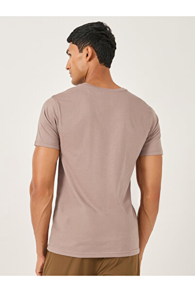 Styli Typography Printed Short Sleeve Regular Fit T-Shirt