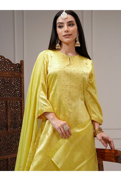 Vishudh By Styli Women Yellow Embroidered Kurta Set