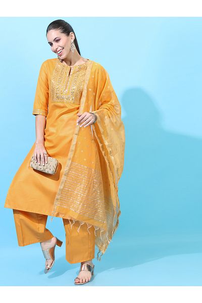 Vishudh By Styli Women Yellow Embroidered Kurta Set
