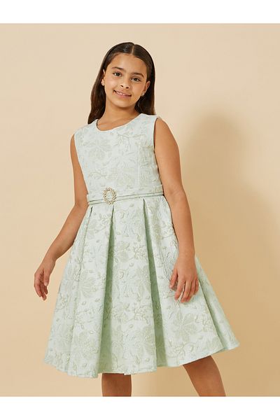 Styli Embroidered Sleeveless Pleated Dress