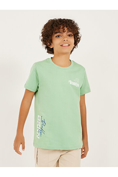 Styli تي شيرت بطبعة شعار ورقبة دائرية