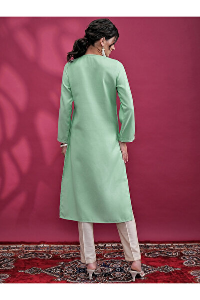 Vishudh By Styli Green Embroidered Keyhole Neck Kurta Set for Women