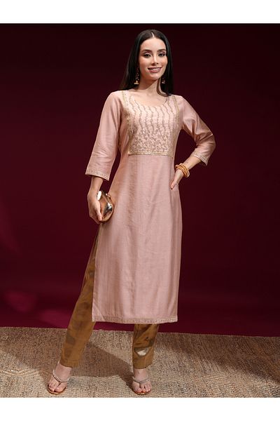 Vishudh By Styli كورتا مستقيمة مطرزة بالترتر بتصميم نير مزهر