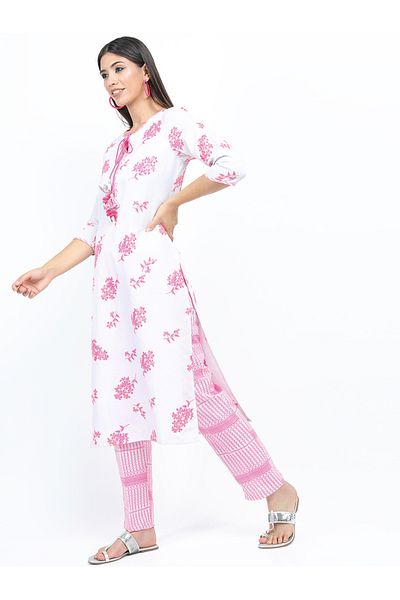 Vishudh By Styli Women Pink and White Floral Printed Cotton Kurta Set