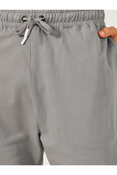 Styli Regular Fit Waffle Knit Shorts