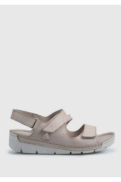 Eclipse Women's Beige Leather Flat Sandals