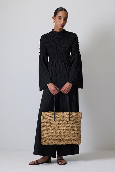 Touché Privé Leather Strap Straw Bag