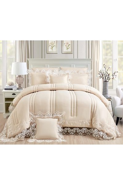 Red Rose A royal double bedspread with a lace design to add beauty to your room accessories, size 240*260 cm