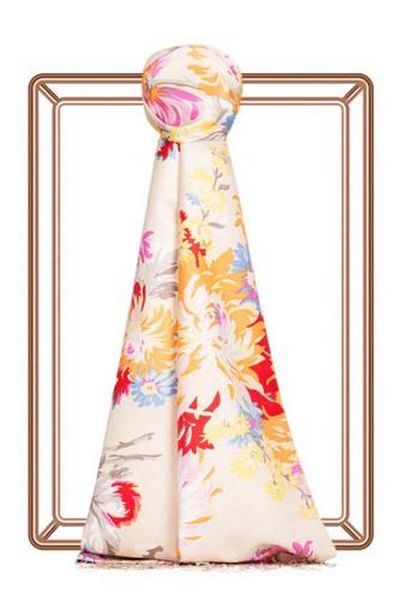 ipekevi Cream Chrysanthemum Patterned Silk Shawl