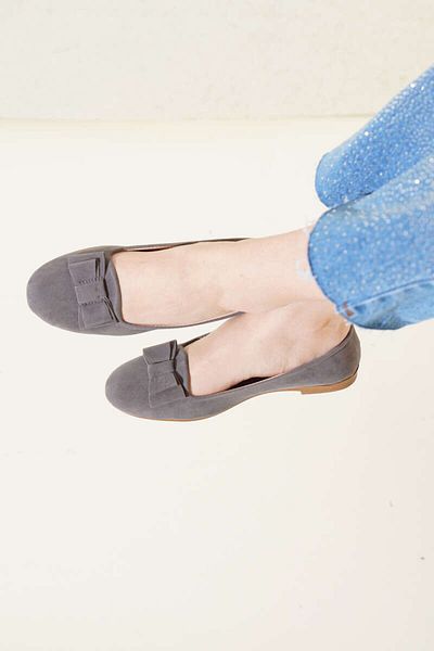 ALMİNA Shoes Bow Tie Detailed Gray Suede Ballerinas