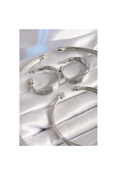 Skygo Brass Silver Colored Necklace and Earring Bracelet Set - TJ-BKO8453