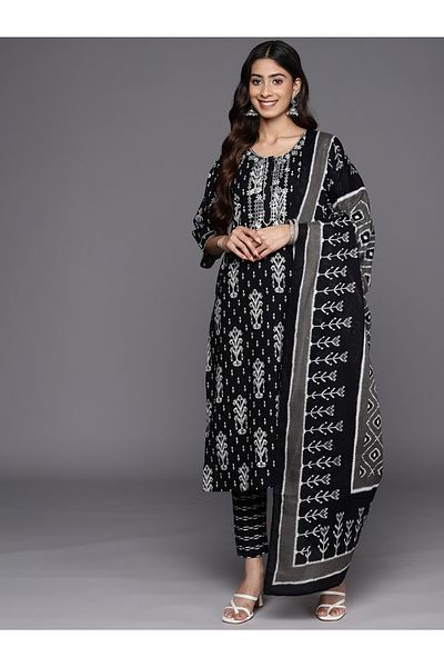 Libas By Styli All-Over Print Straight Fit Kurta with Trousers and Dupatta