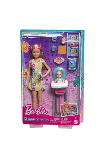Barbie دمية ومجموعة لعب Skipper™ Babysitters Inc.™ - إطعام الطفل (أشقر) - HTK35