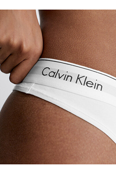 Calvin Klein Kadın Beyaz Tanga