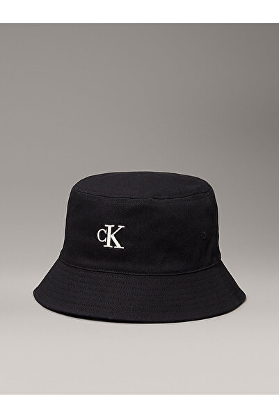 Calvin Klein EMBROIDERED MONOGRAM BUCKET HAT