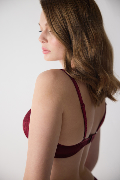 Magic Form Yaprak Desenli Dantelli Push Up Destekli Sütyen