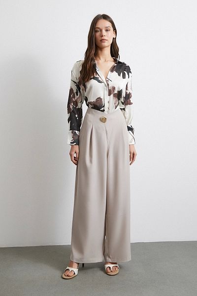 Never more Beige Button Detailed Pencil Draped Trousers