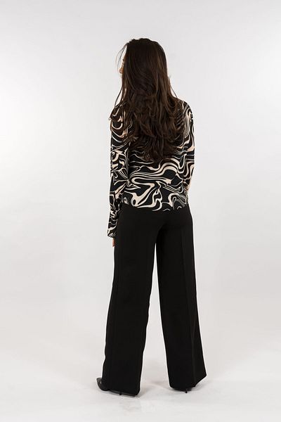 Gorgeaux Elegant Set Blouse With Details And Black Pants - 3xl(46)