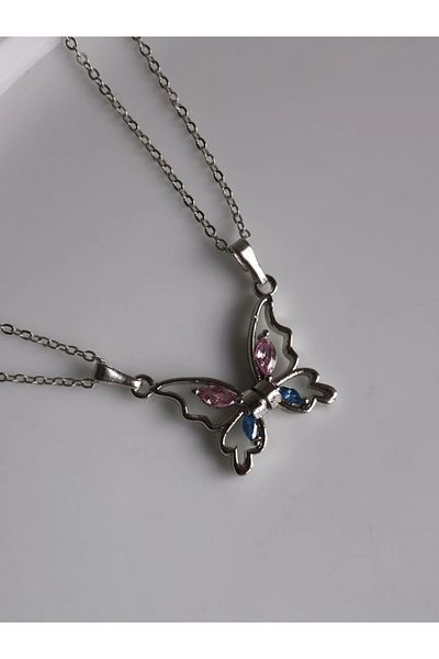 Reorah Collection Mariposa/Butterfly Magnetic Dating Necklace