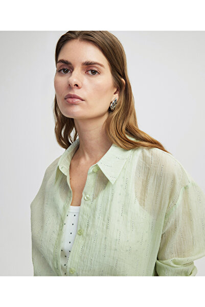 İpekyol Hotfix baskılı gömlek