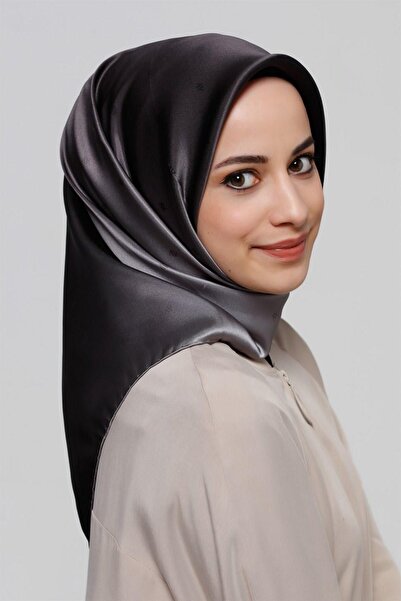 Armine Özel Nostalji Serisi Sura Ipek Eşarp Modelleri 8338d-09