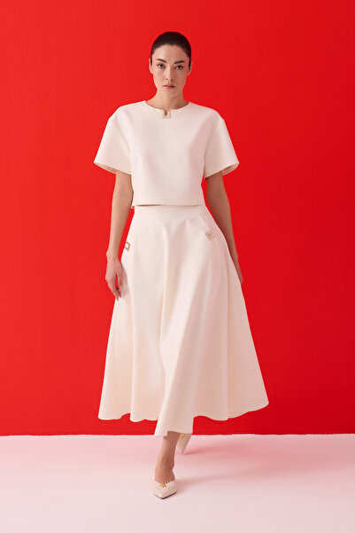 Jus De Pommes EKRU GOLD AKSESUAR VE CEP DETAYLI UZUN KLOŞ ETEK