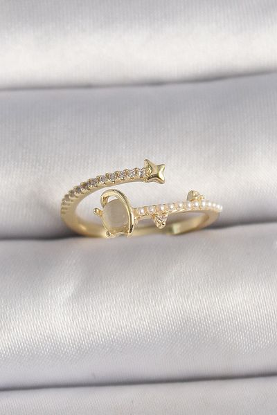 Skygo Zircon Stone White Enamel Star Detailed Dynamo Women's Ring