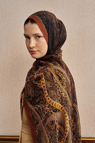 ED Scarf White Cotton-Silk Rogue Shawl Brick Color