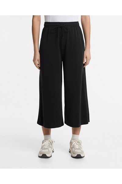 Oysho Soft-touch wide-leg crop trousers with modal