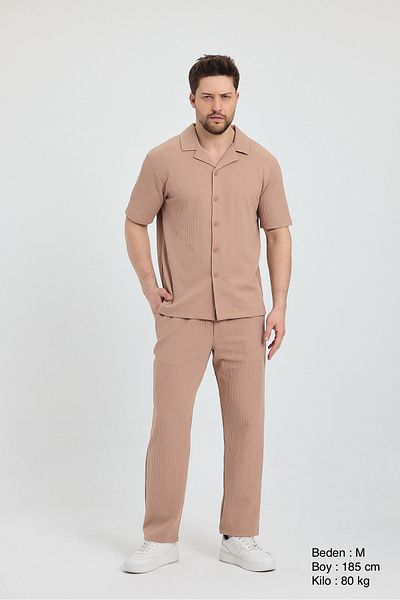 Cosplay Set of 2 Shirts-Trousers in the Mould of Relax