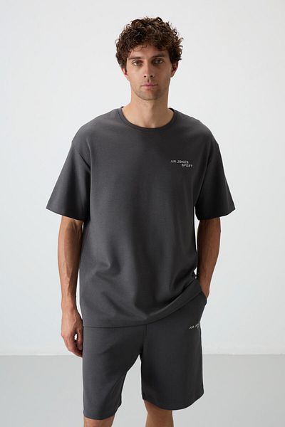 ACTIVE MODA - طقم تي شيرت وشورت رجالي بأكمام قصيرة مطبوع عليه دخان - طقم مكون من قطعتين من القطن مقاس كبير