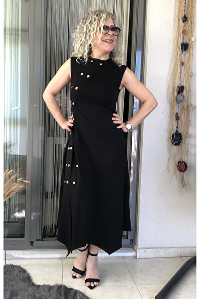 Dila Butik Çıtçıt Detaylı Yırtmaçlı Maksi Elbise