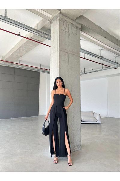 Modafeminen Κρεπ υφασμάτινη φόρμα με λαιμόκοψη και λεπτομέρεια σχισμής 582232 Μαύρη
