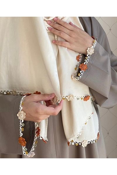 Nimet Abla Butik Hand Embroidered Prayer Robe Suit