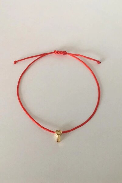bygüneşaccessories Yılbaşı Hediyelik Altın Kaplama Anahtar Figürlü Kırmızı Ip Şans Bilekliği