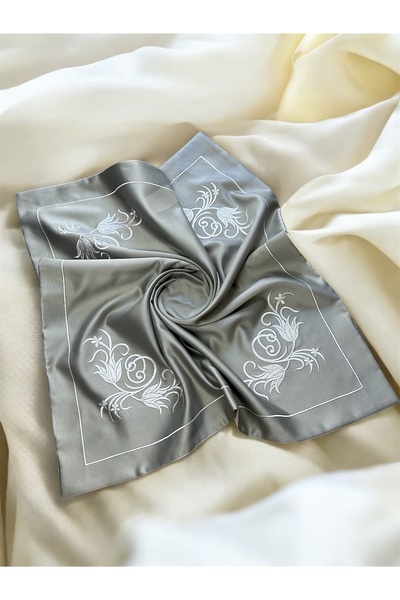 Mariabella Home Collection Maraş İşi Bohça Nakışlı 4 Köşe İşlemeli Astarlı Çeyizlik Gelin Damat Söz Nişan Fiskos Masa Örtüsü