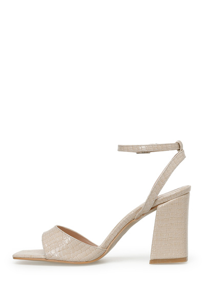 İnci İnci Star 3fx bézs női sarkú szandál