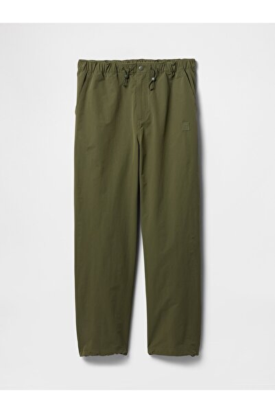 GAP Erkek Haki Paraşüt Pantolon