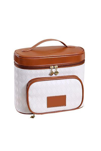 ETG Large Capacity PU Portable Cosmetic Bag Toiletries Storage Bag Travel Jewelry Cosmetics Storage Box