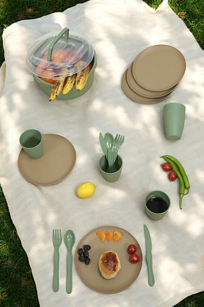 İronika Plastic Picnic Set for 6 People - 32 Pieces, Fork Cup Spoon Knife Dining Breakfast Set - Coffee