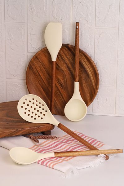 Atbyhome 4 Piece Kitchen Serving Set with Acacia Handle and Silicone Tips - Meal Prep Set