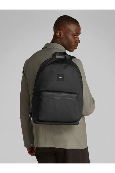 Calvin Klein Calvin Klein Black Essential Round Backpack
