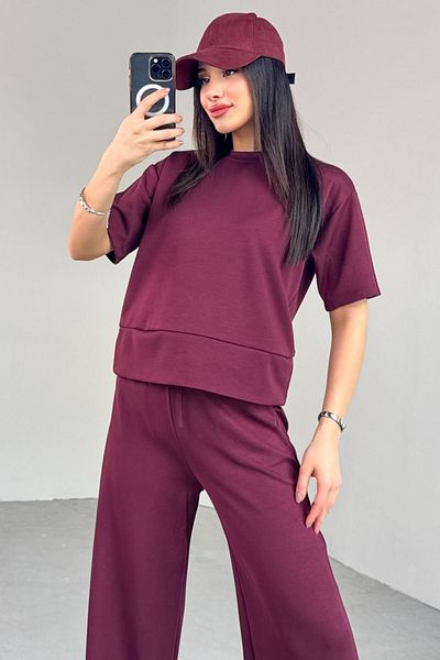 Cappmoda TKM-13255 بلوزة حمراء نصف كم بنطال بأرجل أنبوبية طقم مكون من قطعتين