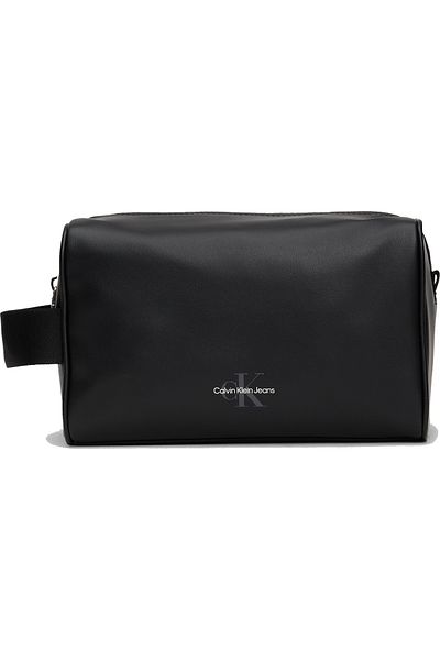 Calvin Klein حقيبة غسيل كالفن كلاين للرجال باللون الأسود الطبيعي بشعار Dopp